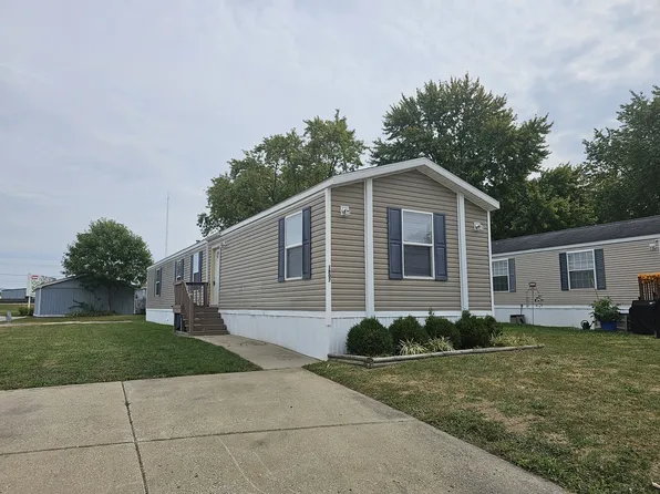 1807 Meyer St, Greenwood, IN 46143