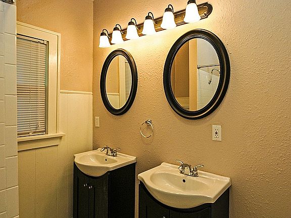 newly refinished bathroom