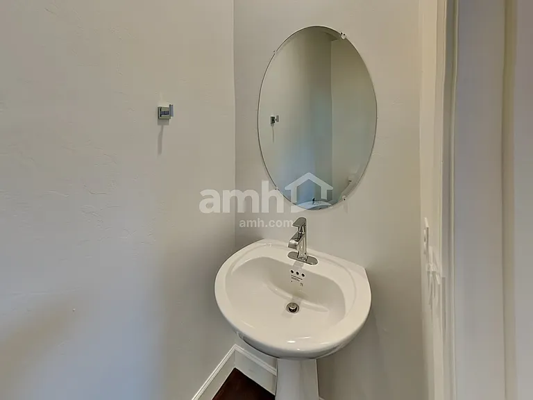 2980 N Vigo Ave — Photo 8