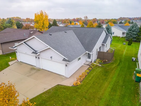 1057 Mihill Ave, Fond Du Lac, WI 54935