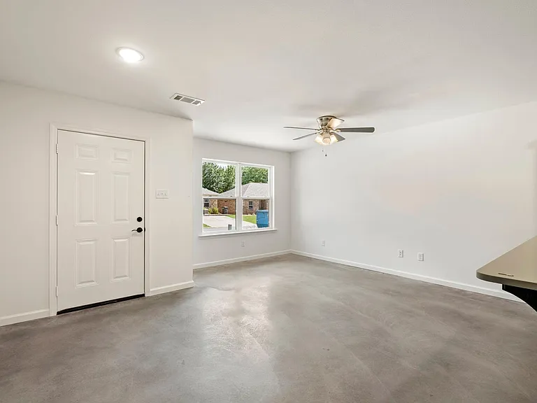 705 Supreme Ct — Photo 16