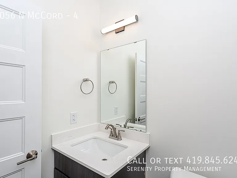4056 N McCord Rd #4 — Photo 10