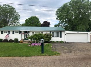 736 Pleasant Ave, Malvern, OH 44644
