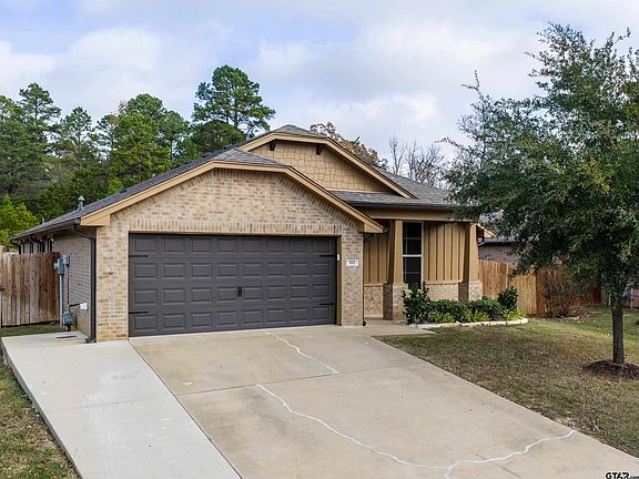 2nd image of 502 Virginia Ct