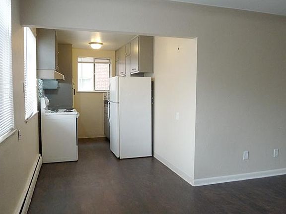 5th image of 850 Cherry St APT 308