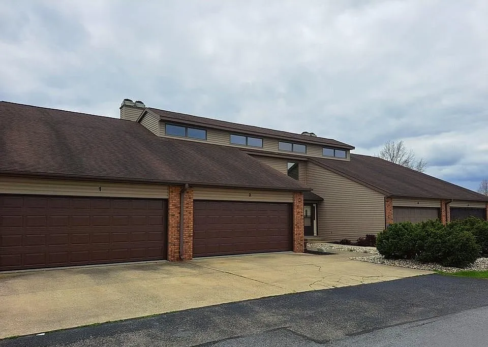 10436 Township Highway 17 #J-15