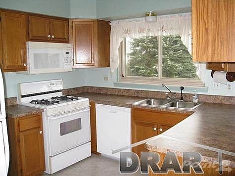 5th image of 22173 Sherwood Ln