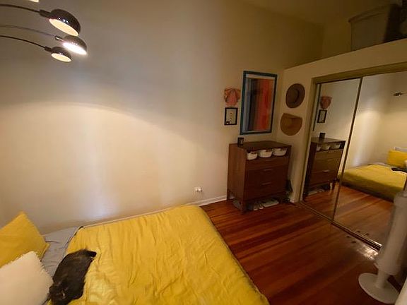 4th image of 1532 N Western Ave APT 1R