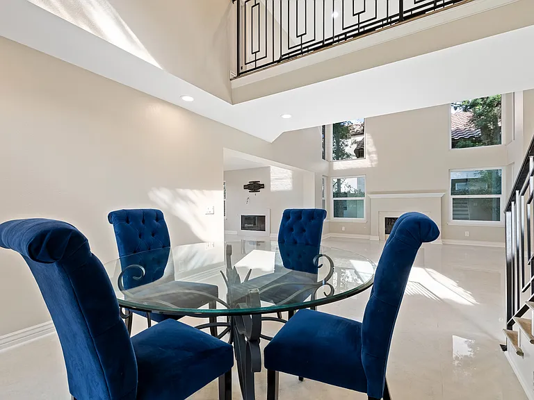 24675 Vista Cerritos — Photo 36