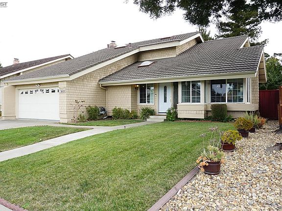 2nd image of 3653 Pimlico Dr