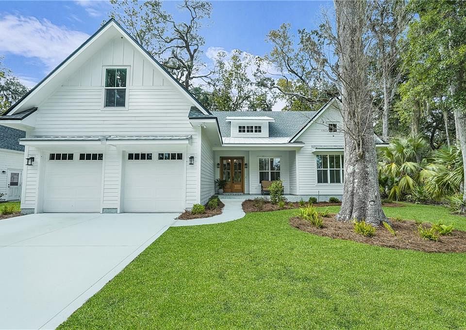 1st image of 529 Eagle Crest Dr