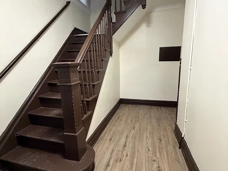 60 Vermont Ave #1 — Photo 6