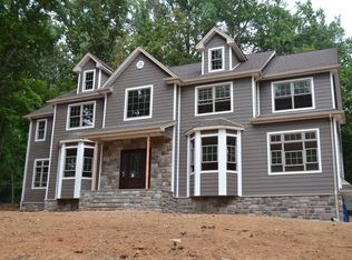 36 Harding Dr, Berkeley Heights, NJ 07922