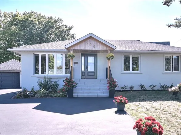 390 Wendall Pl, Oakville, ON L6K 2M1