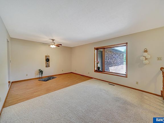 5th image of 7301 Glynoaks Dr