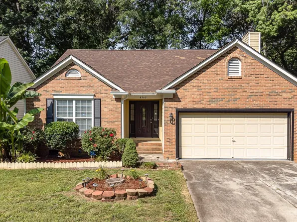 8705 Woodhill Manor Ct, Charlotte, NC 28215