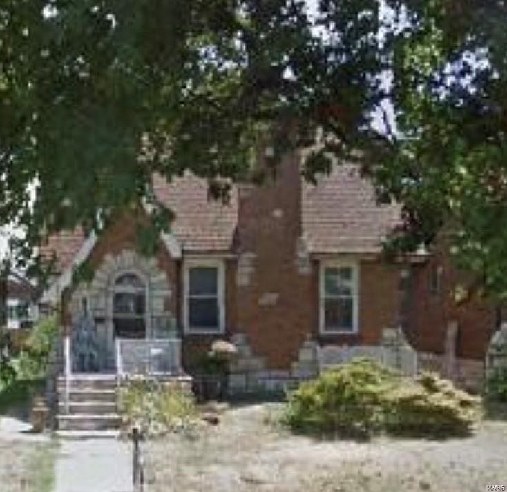 1st image of 5230 Pernod Ave