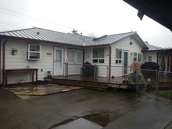 3rd image of 1309 Belmont Ave