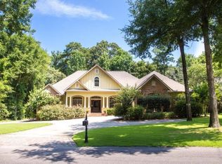 1153 Landings Rd, Daphne, AL 36526