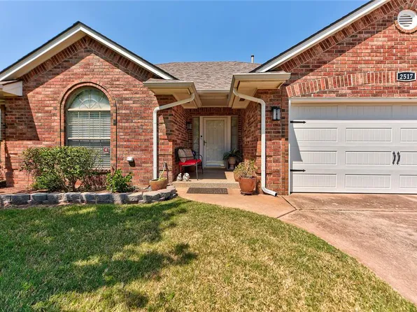 2517 Prescott Ave, Edmond, OK 73013