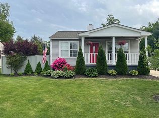 2710 Jennings Rd, Kensington, MD 20895