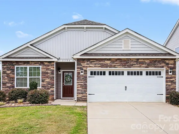 7594 Stonehouse Dr, Gastonia, NC 28056
