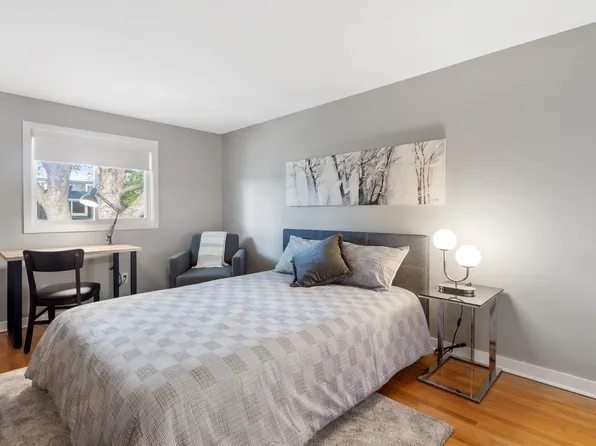 5 Majestic Dr, Ottawa, ON K2G 1C5