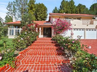 20033 Gypsy Ln, Woodland Hills, CA 91364