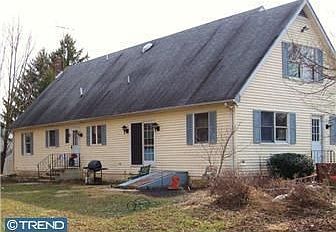 2nd image of 3333 Rodgers Ave