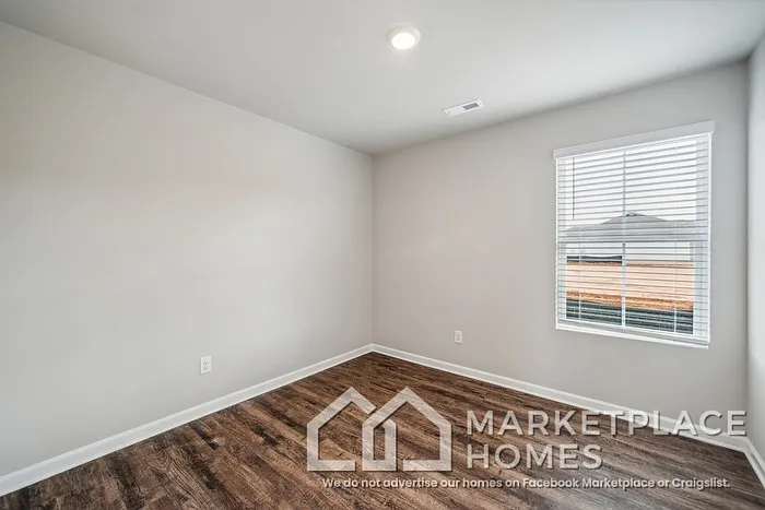 4022 Ryan Dr SW — Photo 20