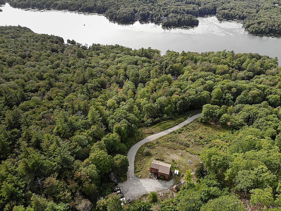 1st image of 904 Shedd Hill Rd