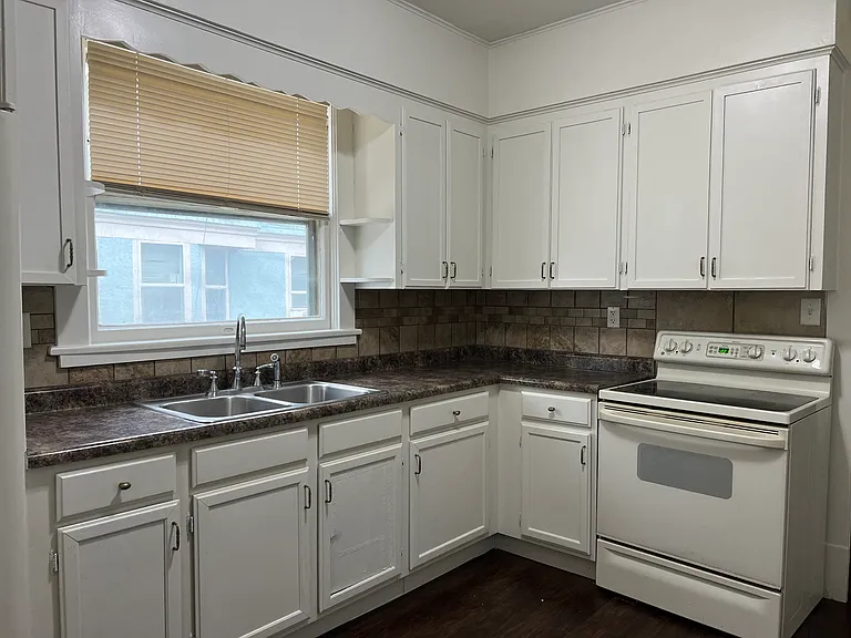 2810 Brattleboro Ave #2 — Photo 7