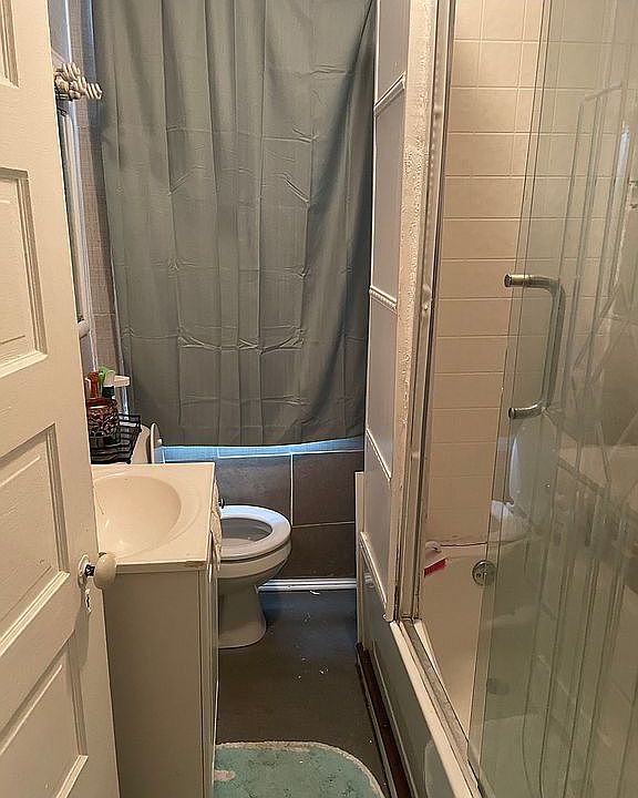 1st image of 22 E Ridge St