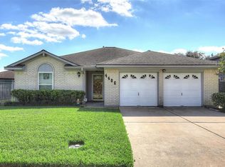 4406 Iroquois Dr, Pasadena, TX 77504