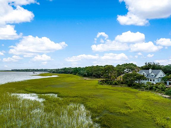 2nd image of 219 Sea Marsh Dr