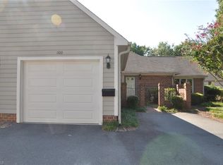 1100 Chipping Ct, Winston Salem, NC 27104