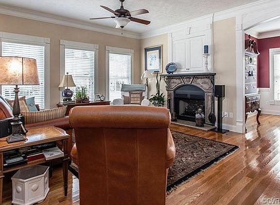 5th image of 4318 Village Creek Dr