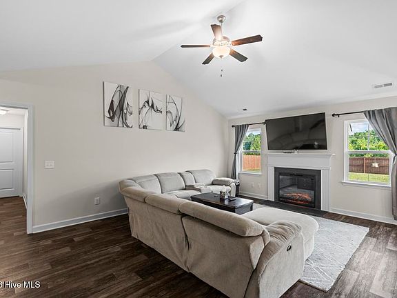 5th image of 310 James Hedrick Court