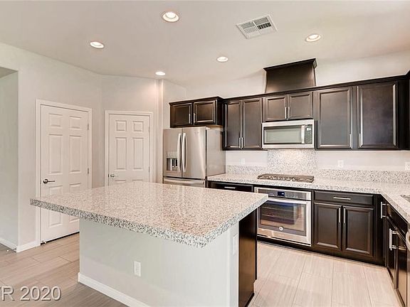 3rd image of 11816 Barona Mesa Ave