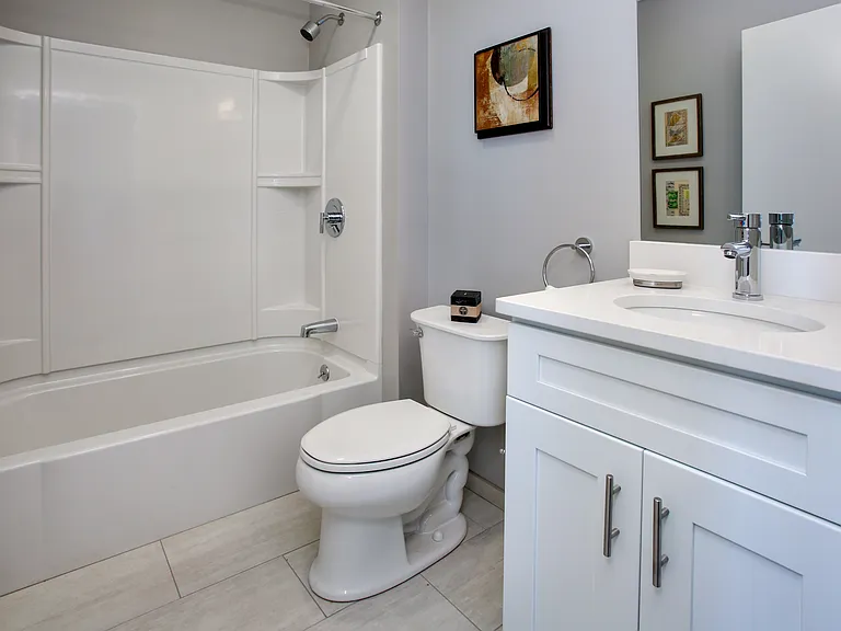 23 Central Ave — Photo 10
