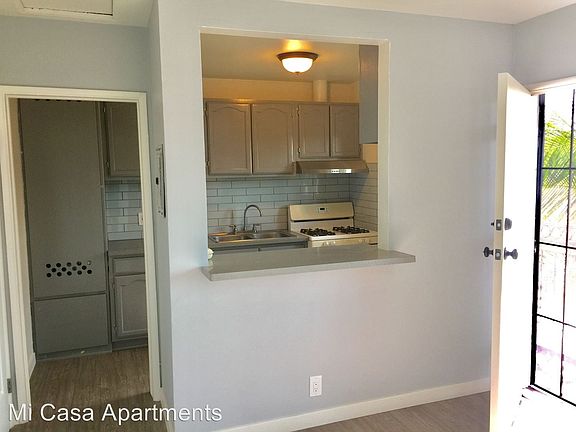 5th image of 4137 Live Oak St