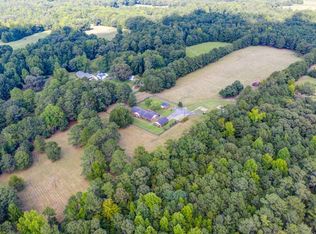 997 Sharpsburg McCullum Rd, Sharpsburg, GA 30277