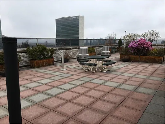 Rented by William Raveis Real Estate | media 27