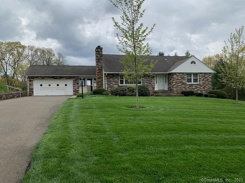 46 Cronin St, Bristol, CT 06010 Zillow