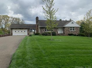 46 Cronin St, Bristol, CT 06010