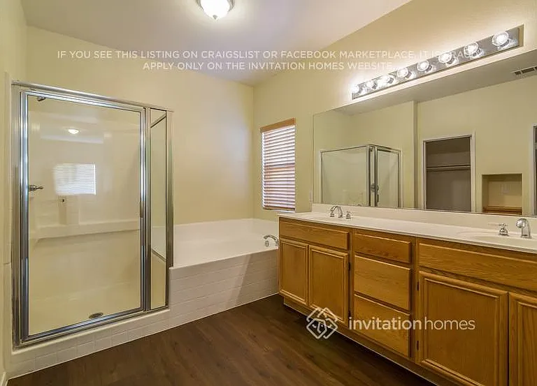7833 Calle Del Rio St — Photo 23