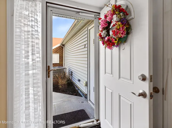 14 Pine Drive, Spring Lake Heights, NJ 07762