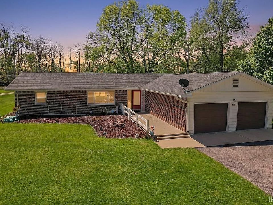 1st image of 893 E Hilltop Ct