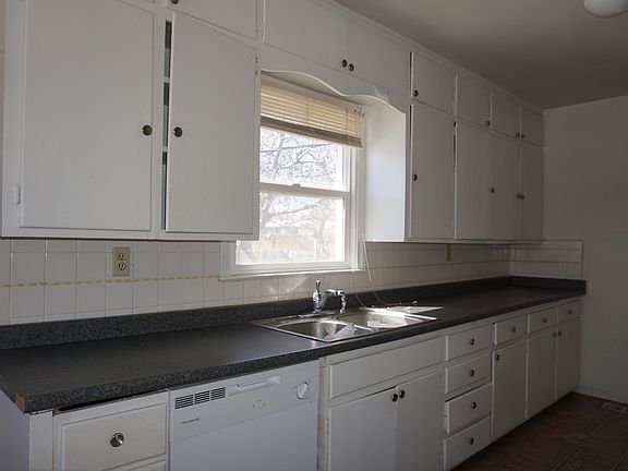 3rd image of 3543 W Valley Heights Dr APT 3