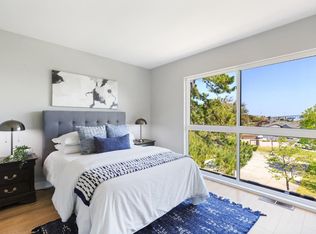 2214 Admiralty Ln, San Mateo, CA 94404